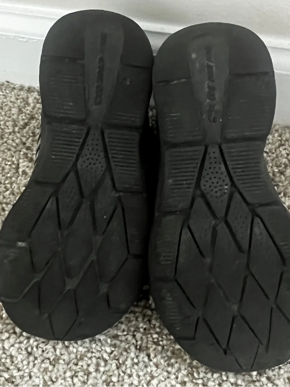 Skechers Kids' Black Athletic Shoe - Picture 5 of 8